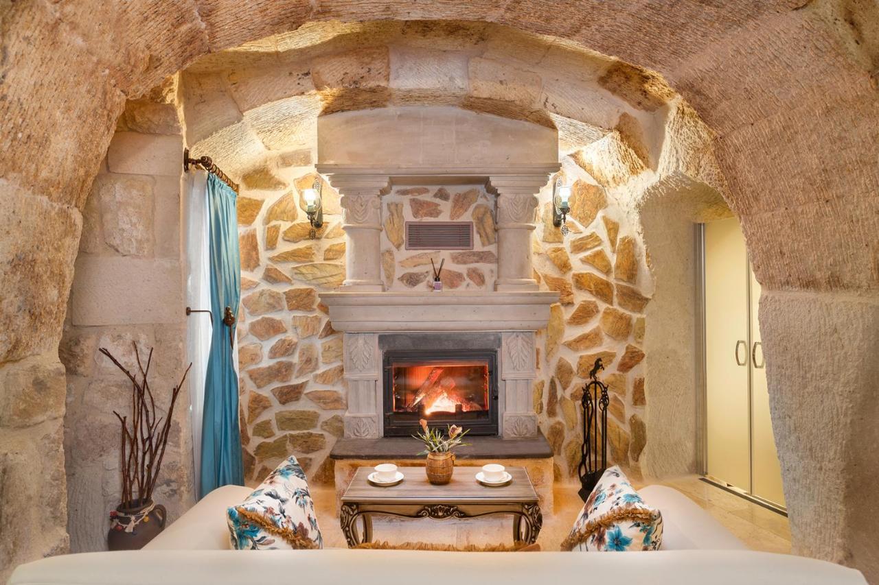 Elysion Cave Suites ウルギュップ エクステリア 写真