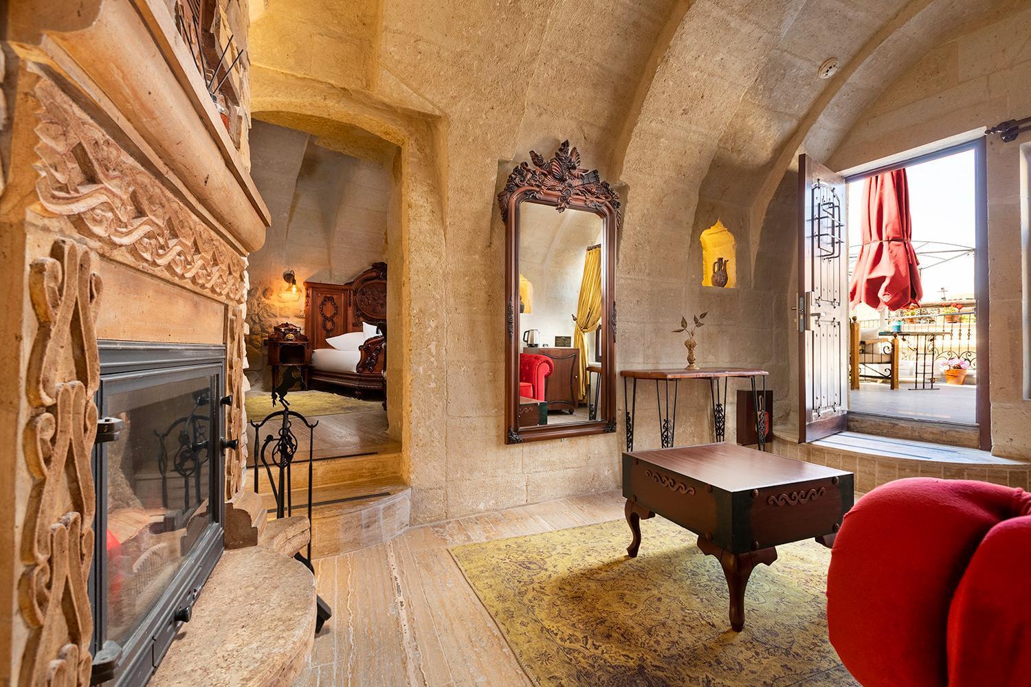 Elysion Cave Suites ウルギュップ エクステリア 写真